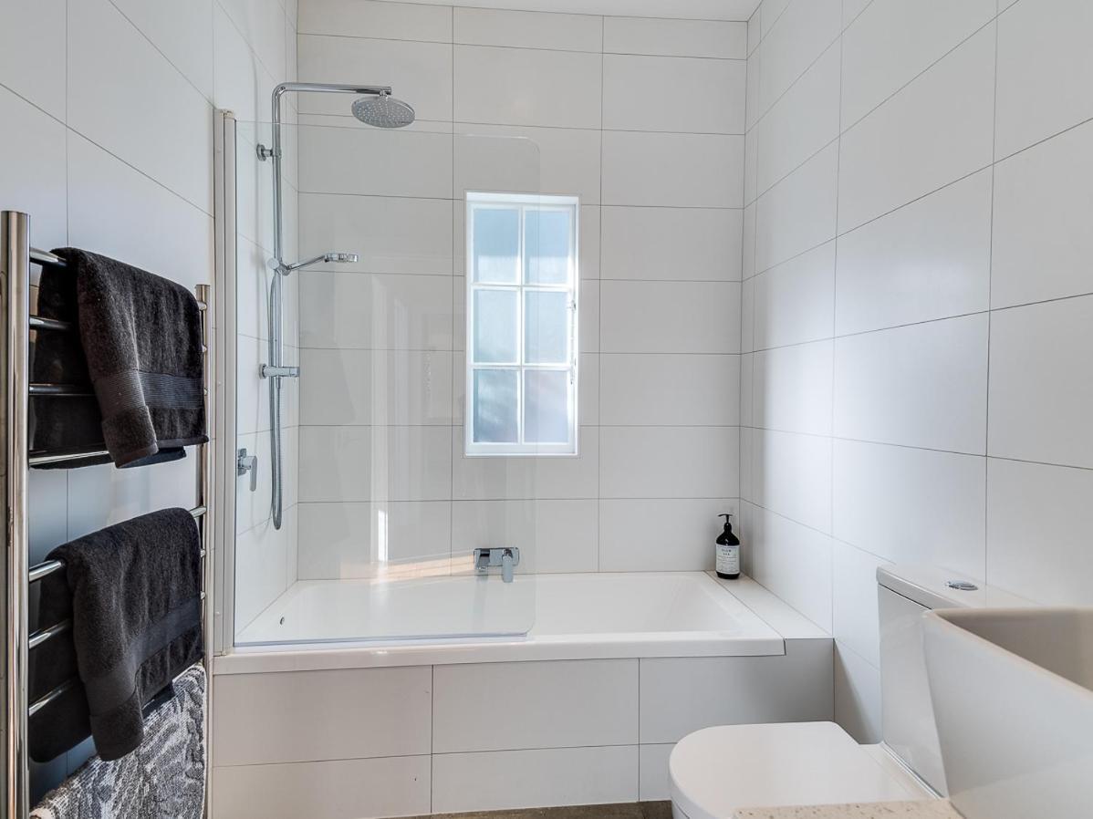 Gem On Gillean - Havelock North Holiday Home Exterior foto